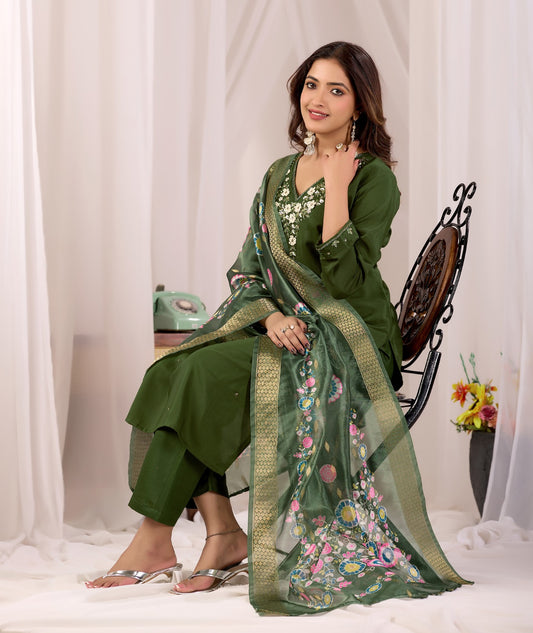 Olive Green Parampara Cotton Kurta Pant Set with Jacquard Dupatta